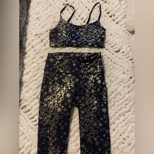 S/XS Fabletics Yoga Set - Never Worn